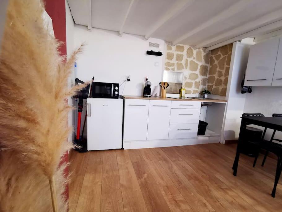 Centre Ville Montpellier - Appartement Au Coeur De L'Ecusson المظهر الخارجي الصورة